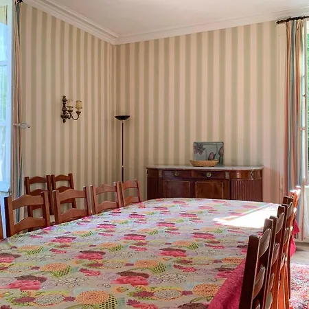 Lovely In St Michel Dchavaignes Tatil Evi