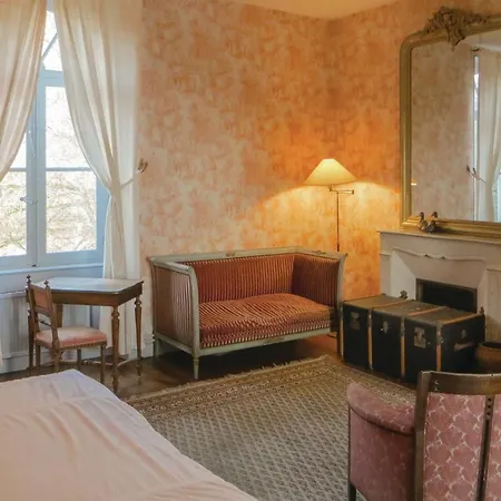 Tatil Evi Lovely In St Michel Dchavaignes *