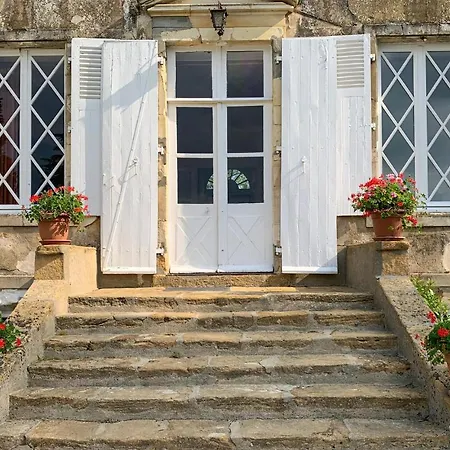 Holiday home Lovely In St Michel D,chavaignes Thorigne-sur-Due