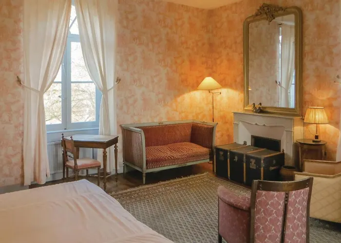 Casa de Férias Lovely In St Michel Dchavaignes *