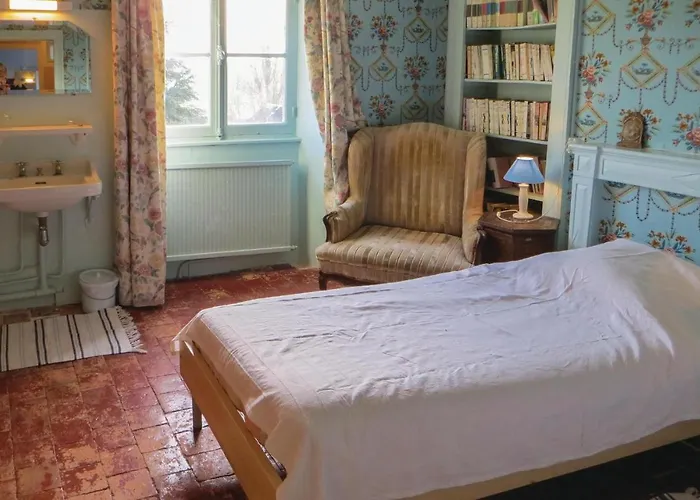 Lovely In St Michel Dchavaignes Thorigné-sur-Dué